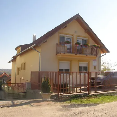بيت ضيافة Casa Fortuna *